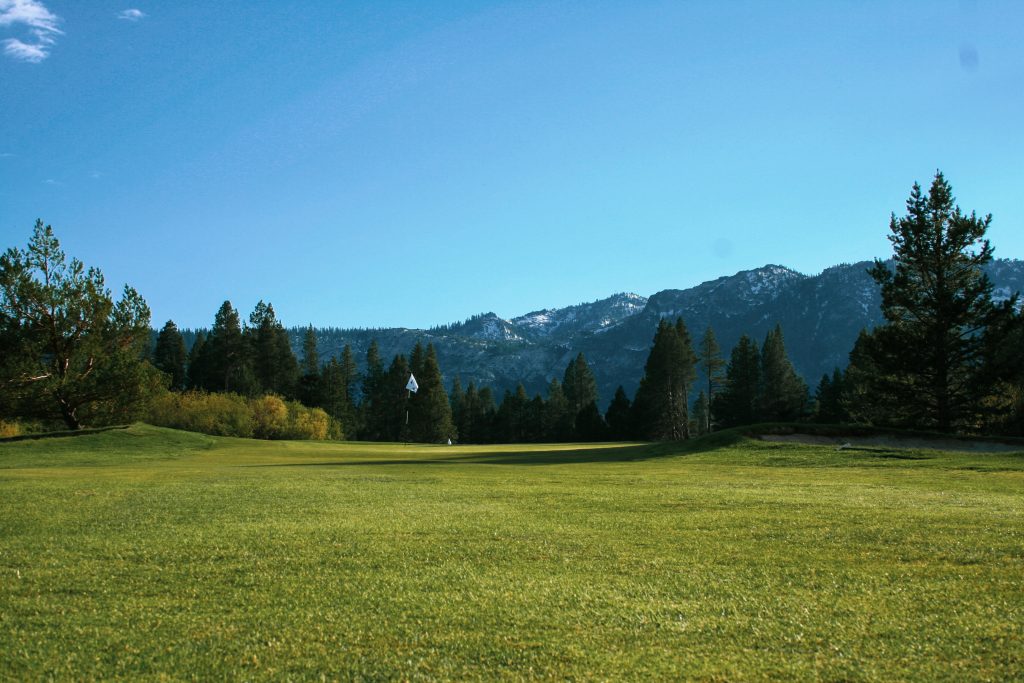 Lake Tahoe Golf Course Slider Image 6152